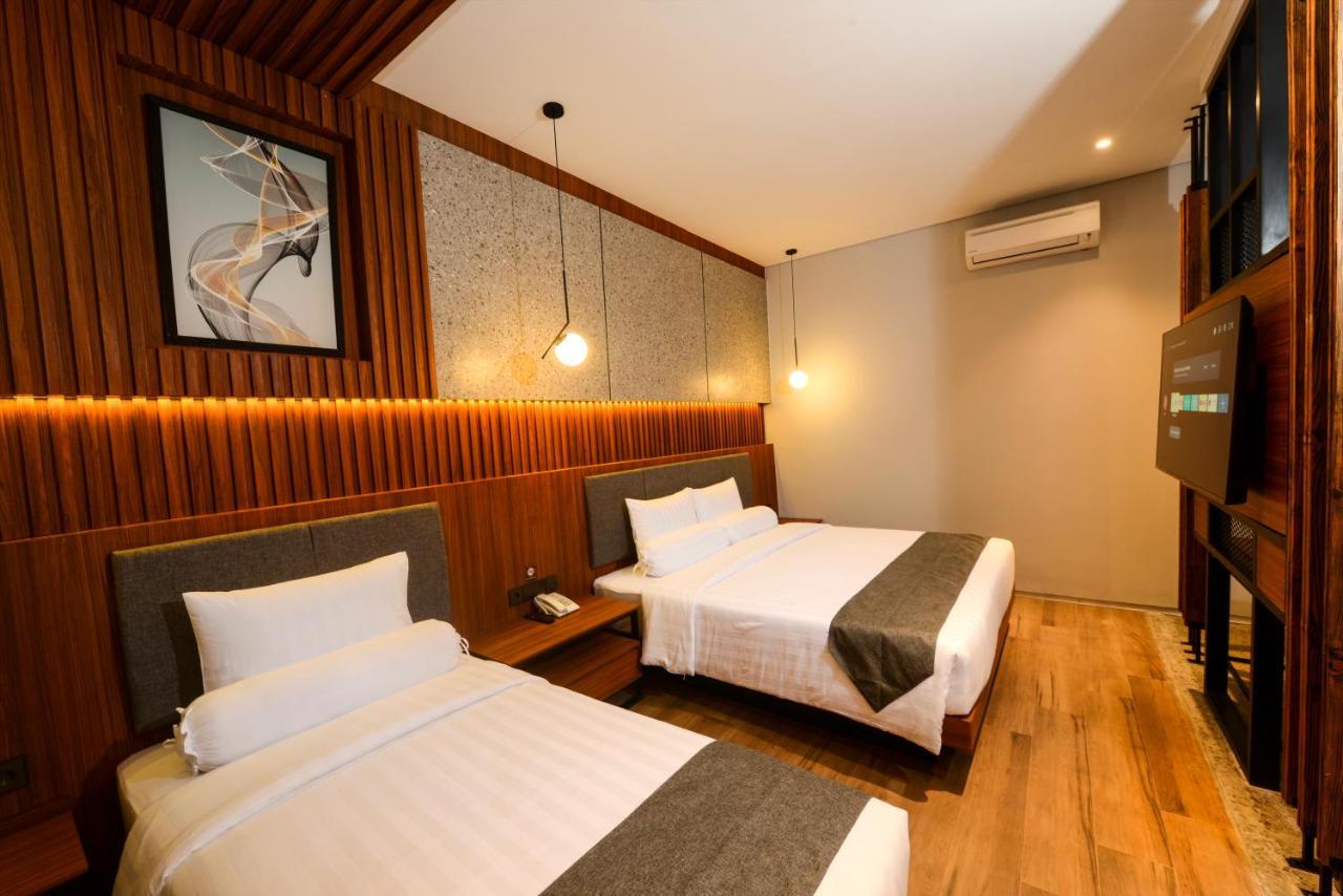 Nata Azana Hotel Solo ภายนอก รูปภาพ