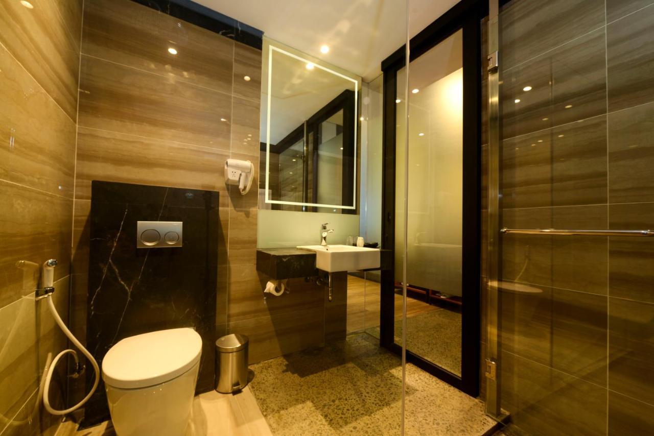 Nata Azana Hotel Solo ภายนอก รูปภาพ